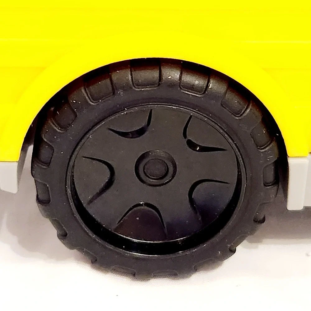 Fisher Price Little People School Bus with 4 Figures Lights Sounds Yellow Toy